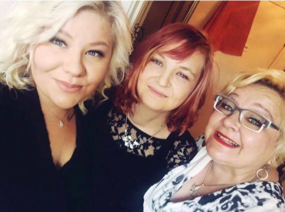  Kuvassa vasemmalta päin: Tiia Helén, Tea Vehkakoksi & Tiina Vehkakoski-Helén